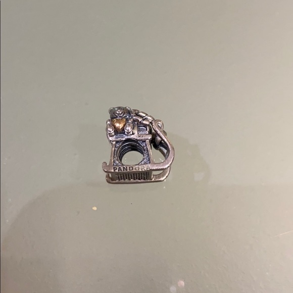 Pandora Charm - Picture 1 of 2